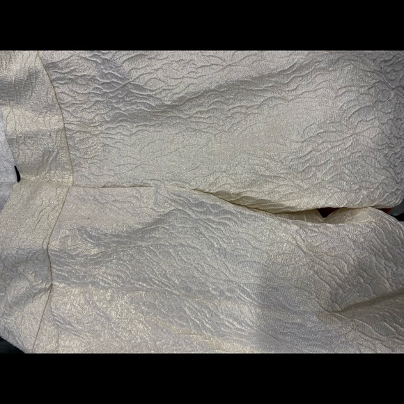 Short - Picture 2 of 4